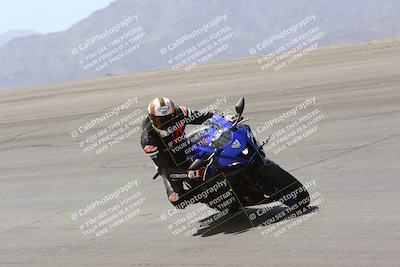 media/Apr-10-2022-SoCal Trackdays (Sun) [[f104b12566]]/Bowl (11am)/